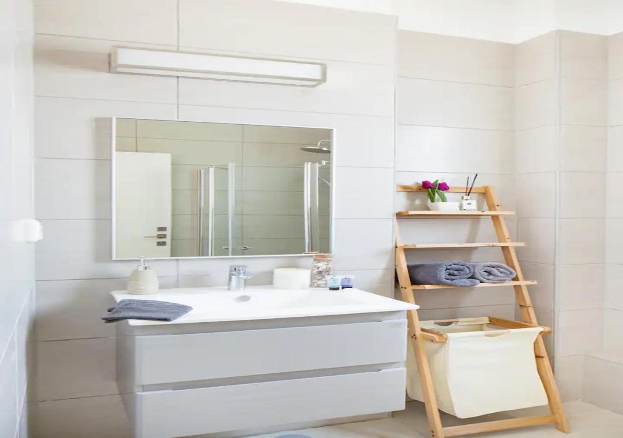 O&O Group- Special Apartment Sea View Luxury Tower Bat Yam Luaran gambar